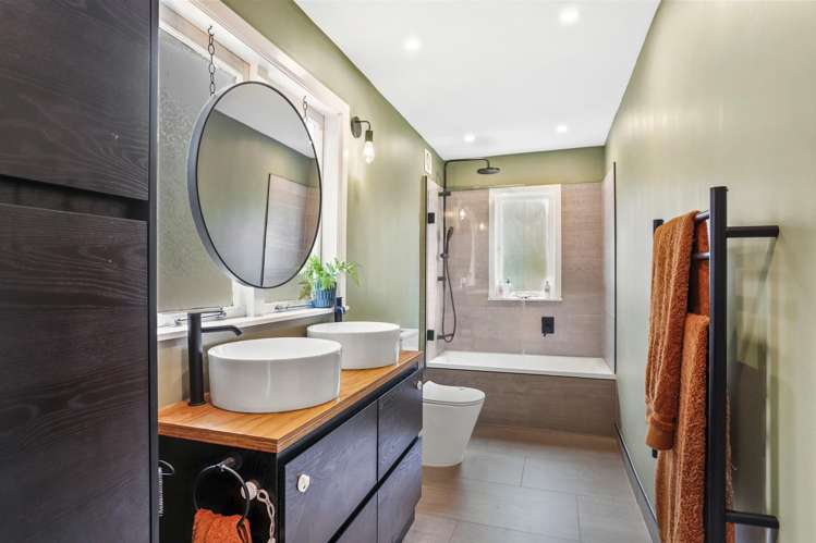 61 Western Road Laingholm_16