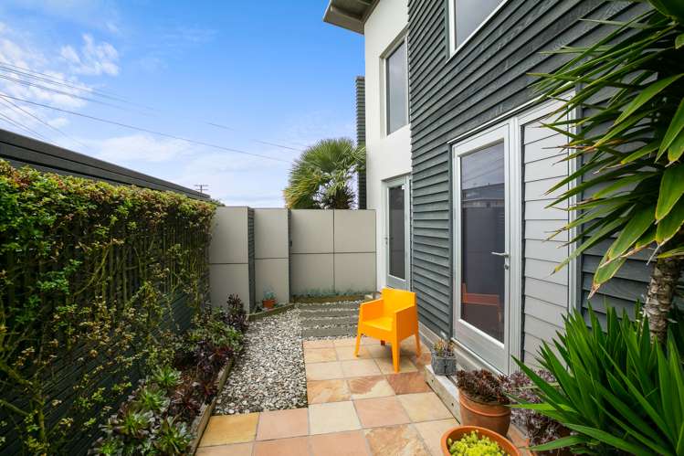 90a Buller Street New Plymouth Central_17