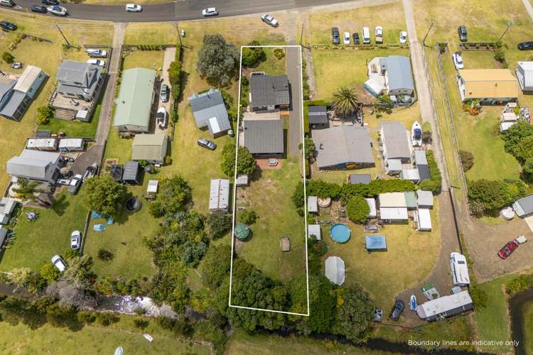 24 Captain Cook Road Cooks Beach_2