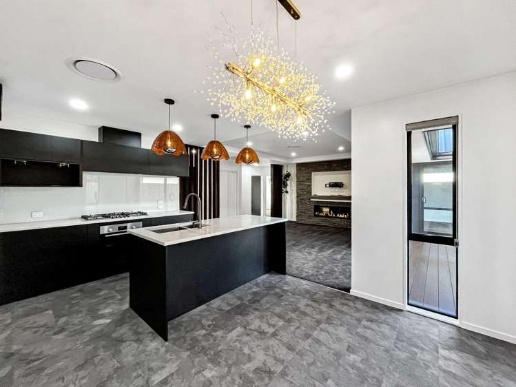 154 Georgina St Marshland_5