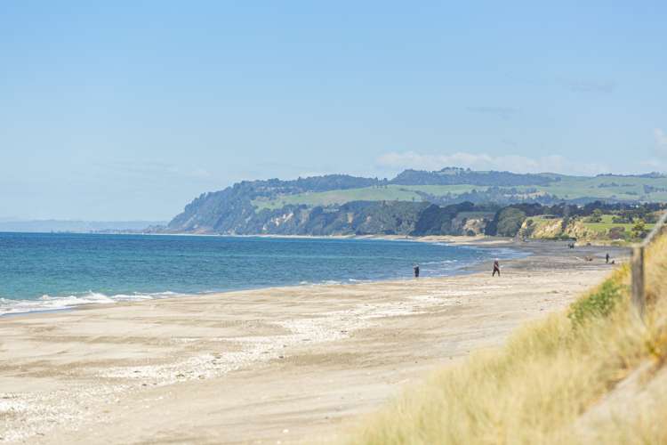 5 Beach Access Pukehina_31