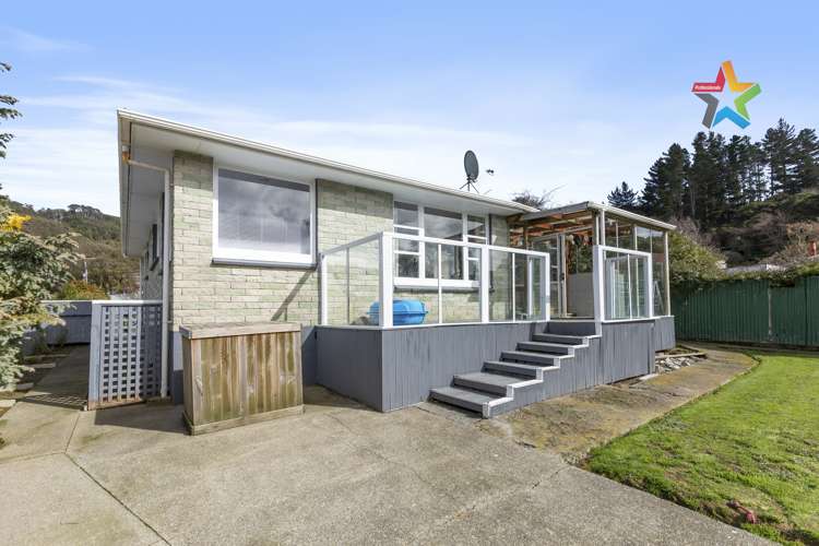54 Holland Street Wainuiomata_15