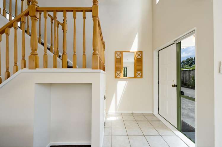 33 Woodford Avenue Henderson_15