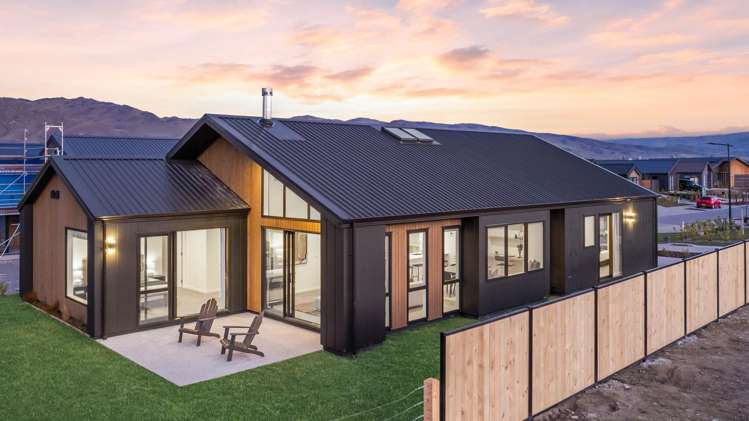 49 Magnum Drive Cromwell_16