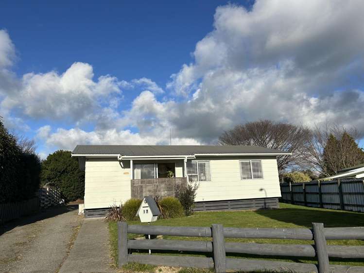 17 Baillie Crescent_0
