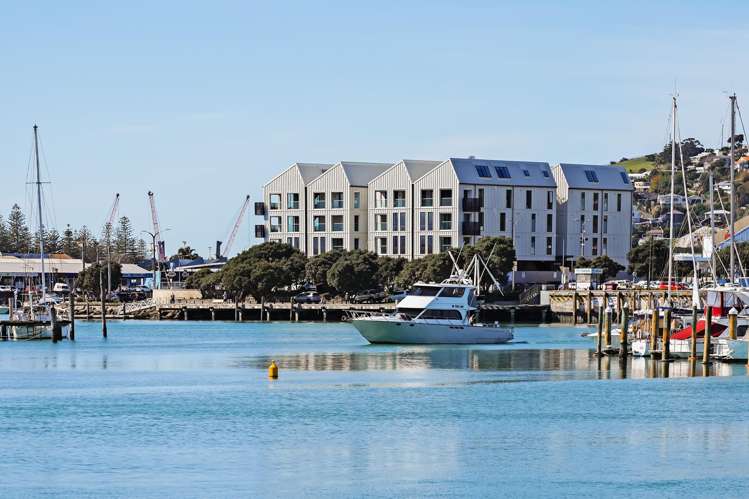 APT 204/11 Customs Quay Ahuriri_17