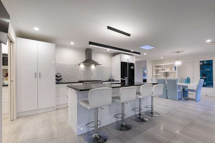 17 Wautaiti Drive Riverhead_4