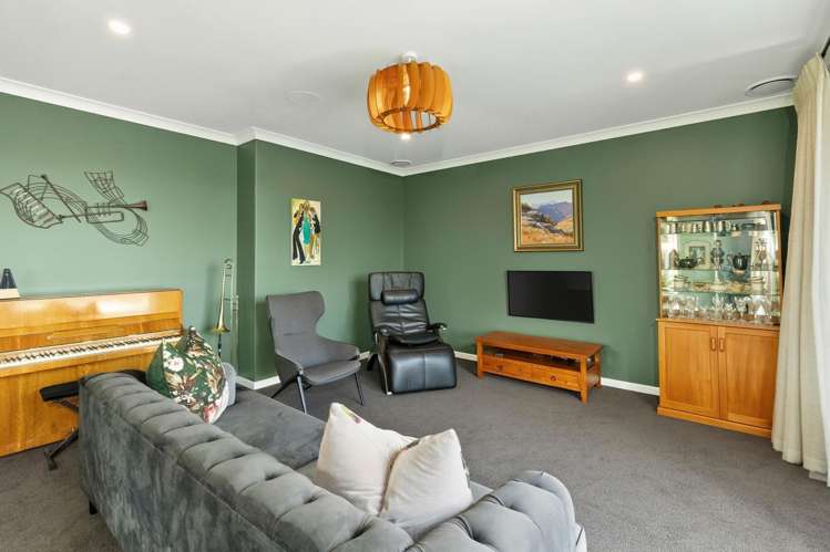 5 Chestnut Lane Matamata_11