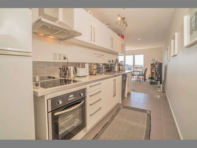 406/121 Newton Road 10021_3