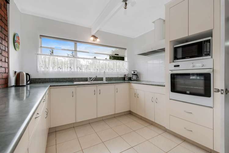 406 Whangaparaoa Road Stanmore Bay_7