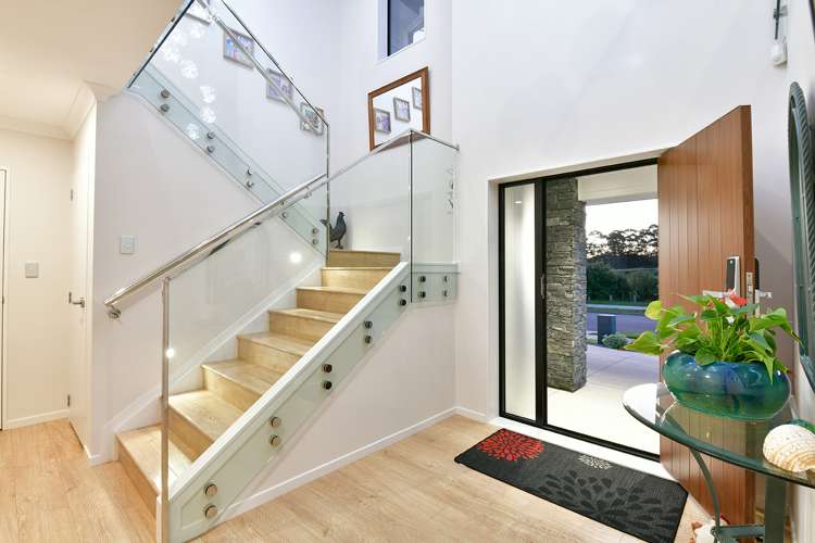 28 Celestial Crescent Orewa_2