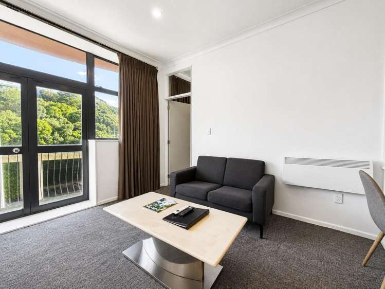  3B/120 The Terrace Wellington Central_12