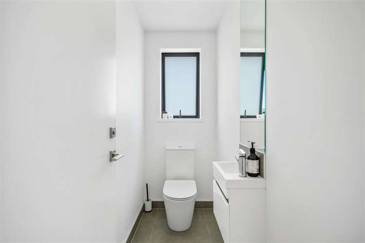 1 Orca Drive Stanmore Bay_14