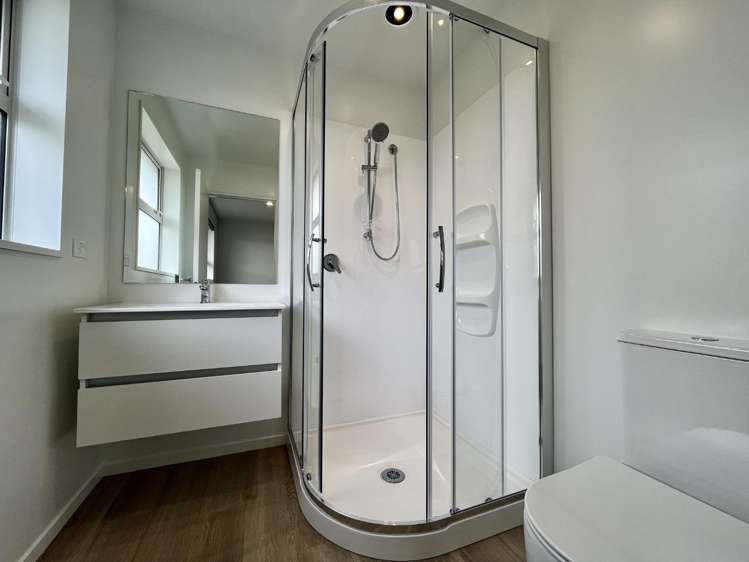 8 Muldowney Drive 11103_13