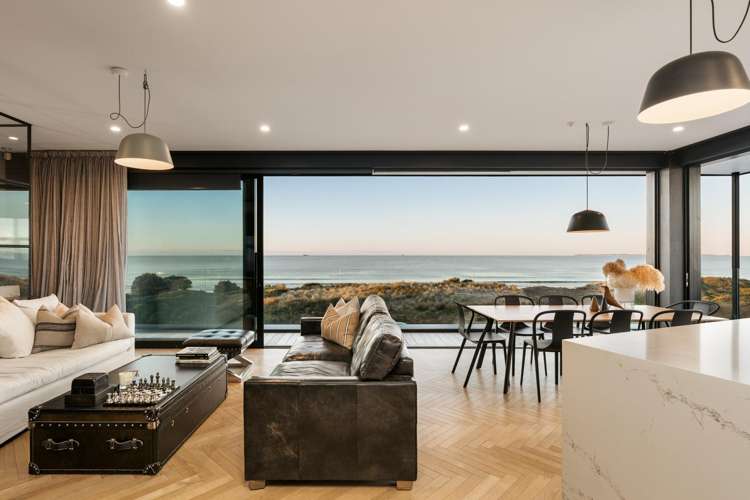 212 Marine Parade Mount Maunganui_17
