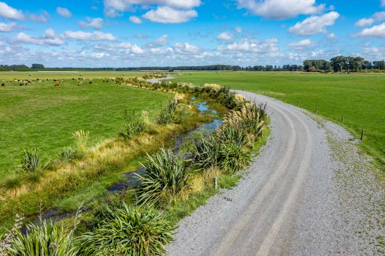 589 Coutts Island Road Coutts Island_4