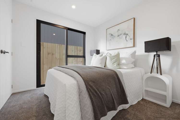18B Hatherlow Street Glenfield_17