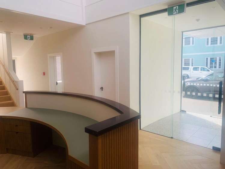 200 Warren Street North Hastings Central_5