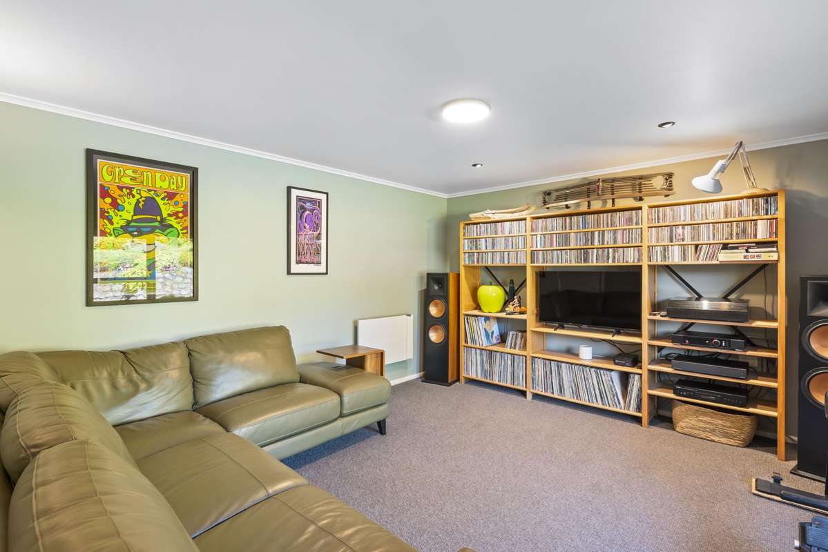 25 Glen Road_2