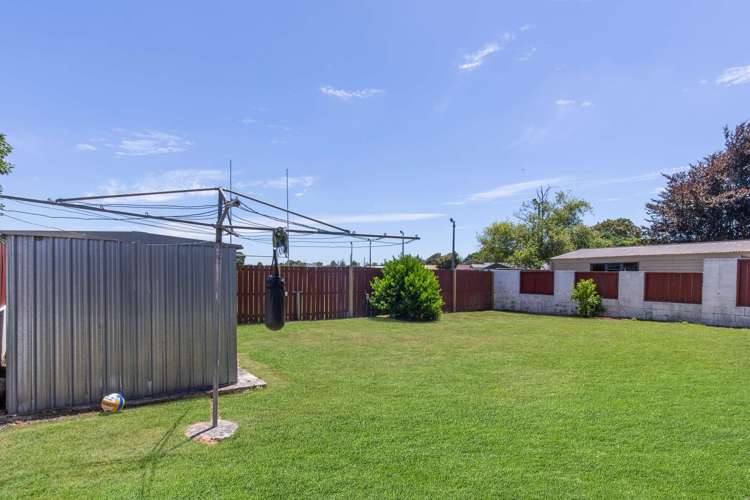 8 Margaret Place Deanwell_11