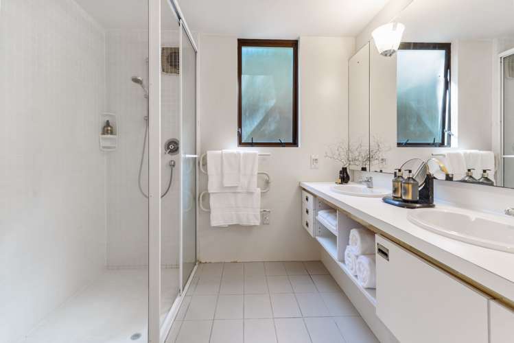 1/105 Sarsfield Street Herne Bay_8