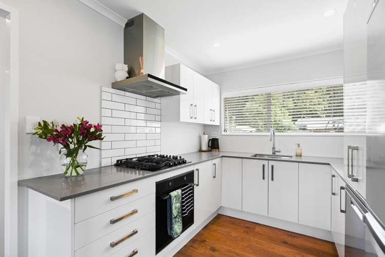 1 Birch Hill Place Dinsdale_5