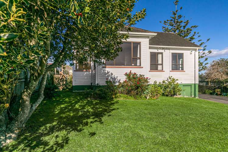 14 Waite Avenue_0