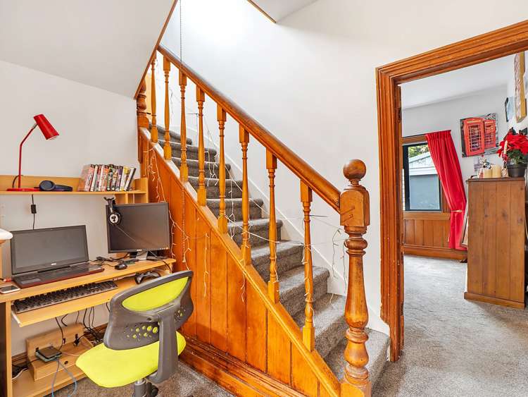 297 lake terrace road Burwood_18