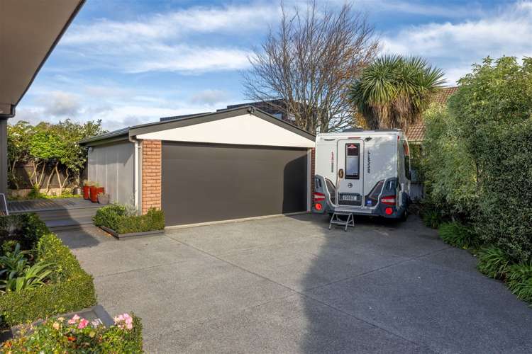 84 Leinster Road Merivale_18