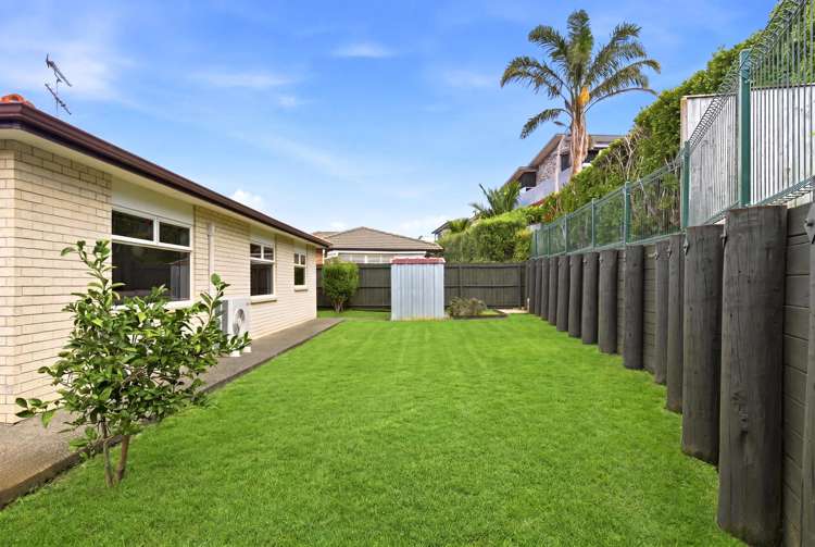 14 Chesterfield Way Orewa_12