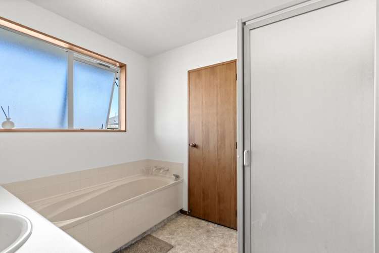 28 Peebles Drive Hei Hei_17