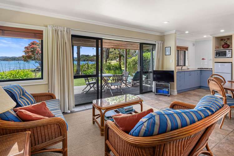 950 Whangaruru North Road, Bland Bay Oakura Coast_8