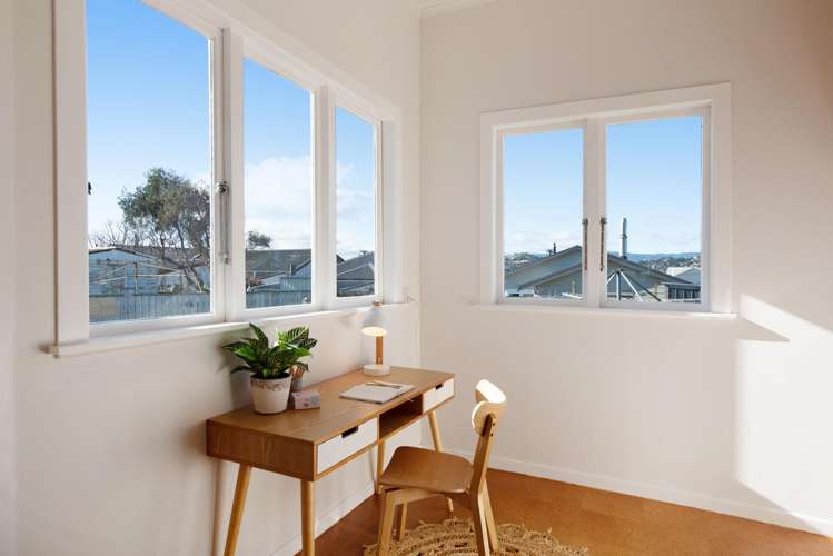 29 Freyberg Street Lyall Bay_10