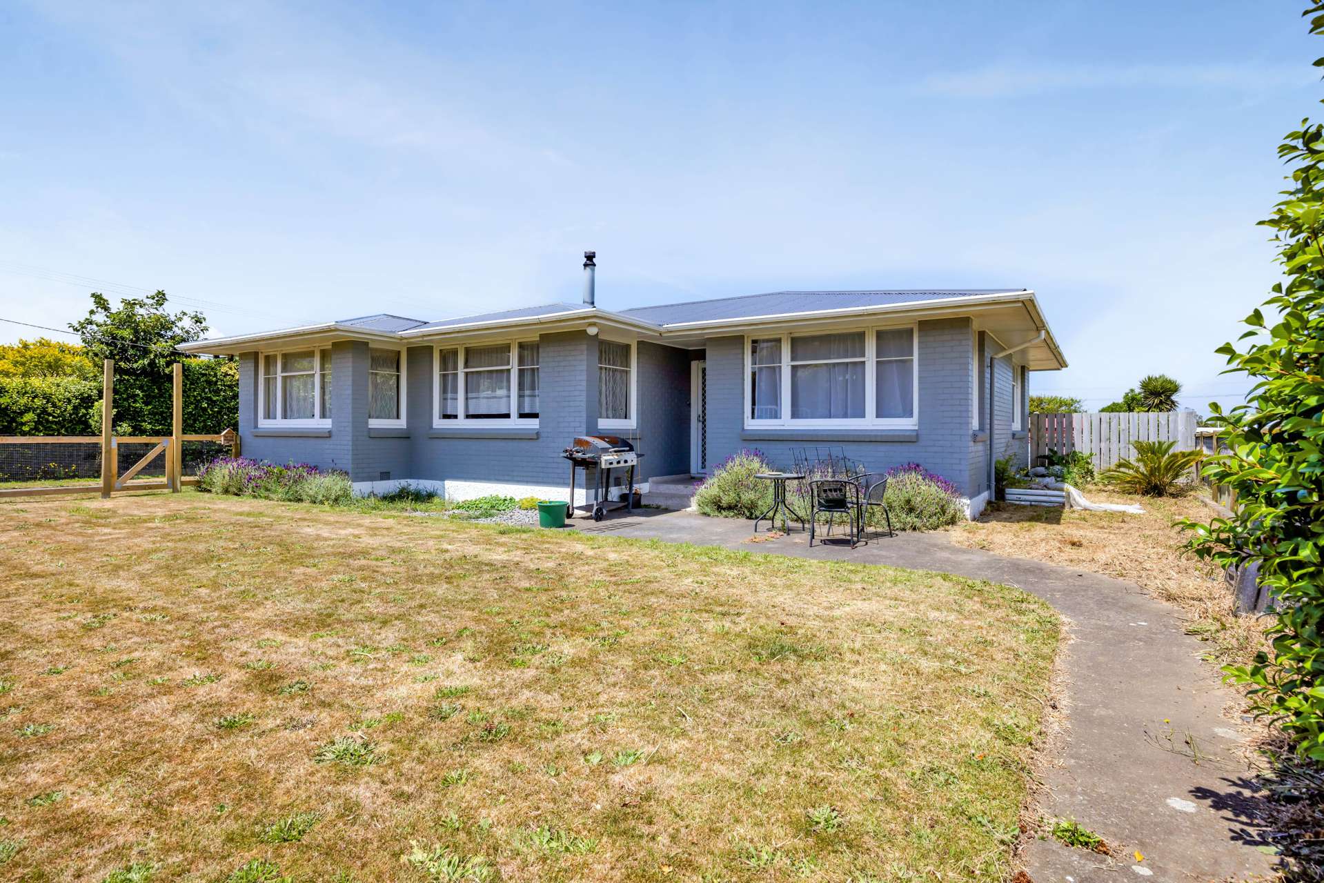 94 South Road Manaia_0