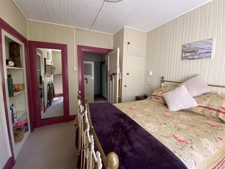 36 Chapel Street Greymouth_13