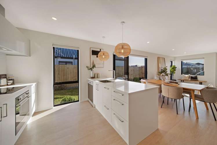 5 Llew Summers Street Belfast_13