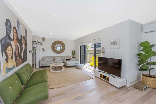 3a Ngapara Street Red Beach_3