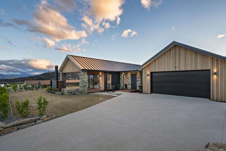 30 Carrickmore Crescent Wanaka_1