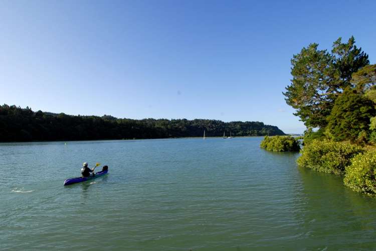 19 Valerie Crescent Okura_28