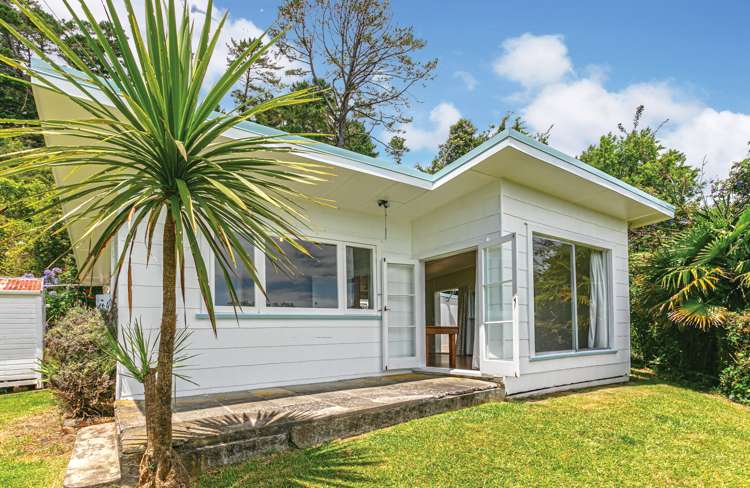 9 Adams Road Thornton Bay_15