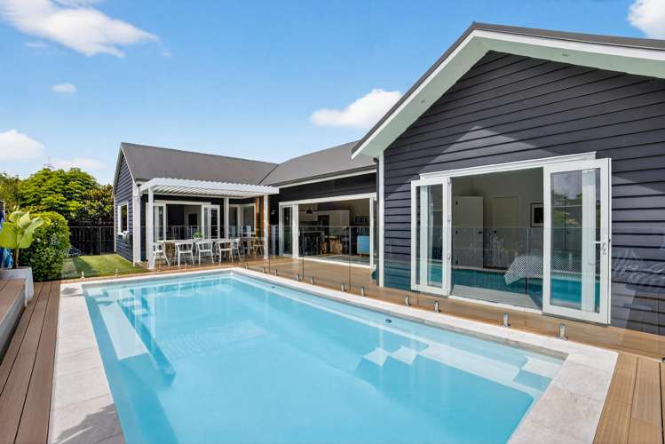 6 Sophia Place Karaka_23