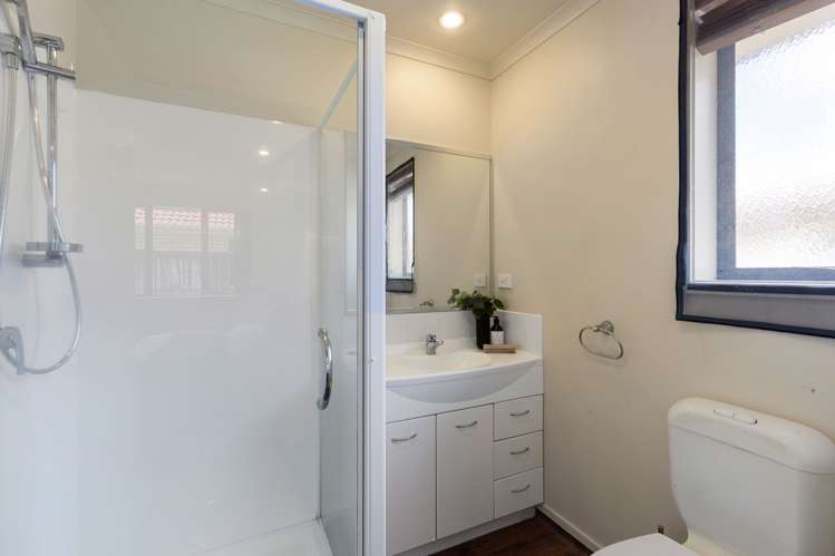 43 Parkside Drive Huntington_15