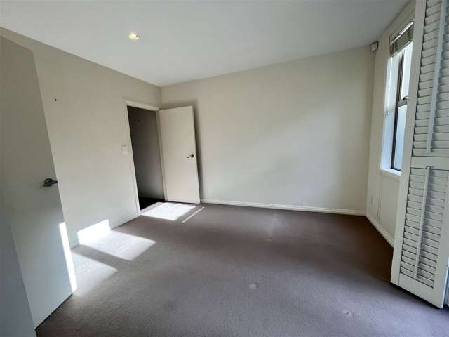 1b Banff Avenue Epsom_3