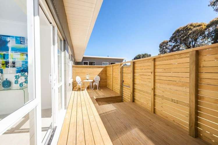 4/10A Maclaurin Street Blockhouse Bay_13