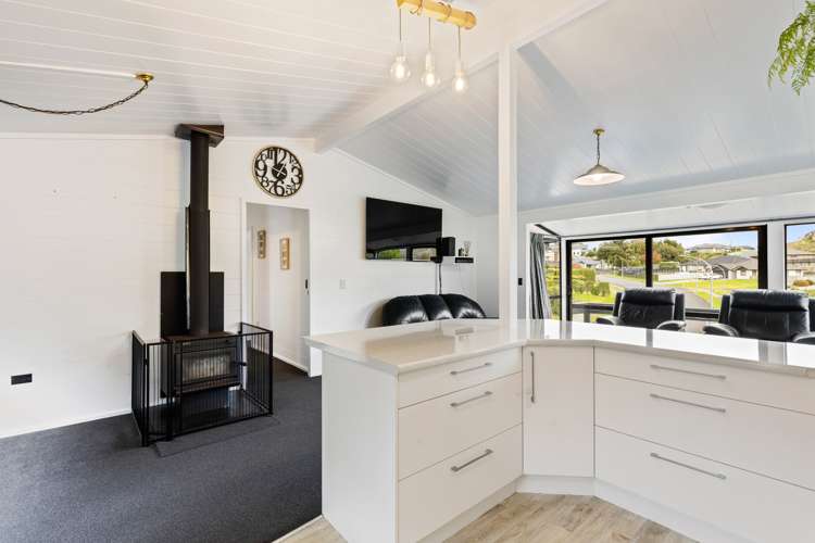 87 Poplar Grove Whalers Gate_17