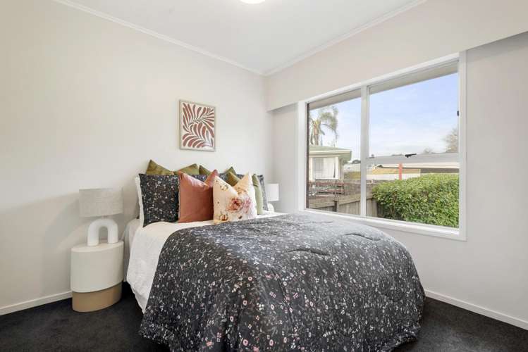 2/110 Hillside Road Glenfield_6