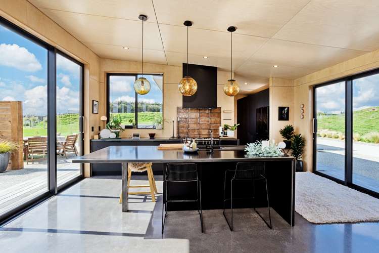 68 Sunrise Drive Seaward Bush_5