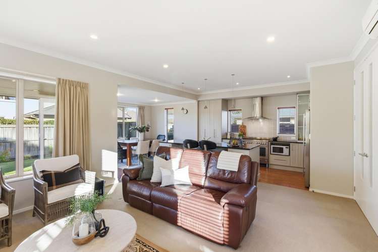 25 Applefield Court Northwood_8