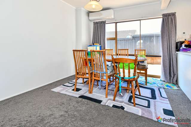 2/8 Wood Street Papakura_3