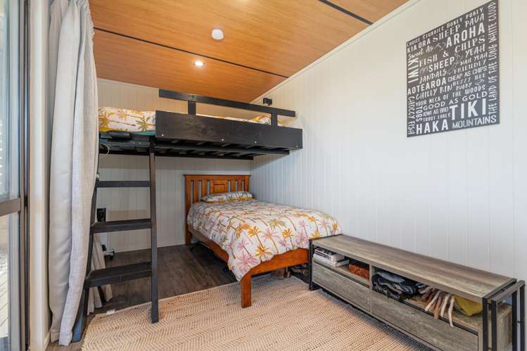 24 Oliver Leighs Drive Cooks Beach_11